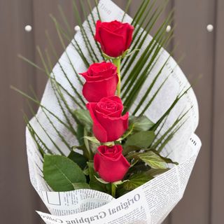 Buket 4 crvene ruže