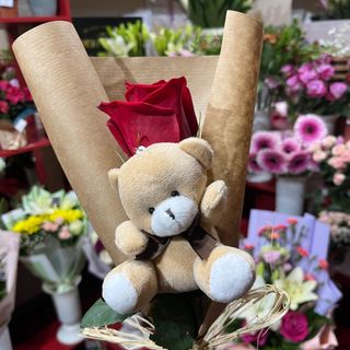 Ruža u natur papiru, medo