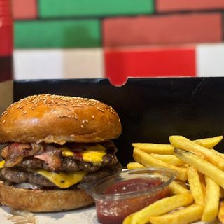 Maxi Burger Bacon