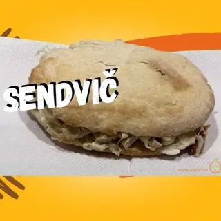 Sendvič sa vegi šniclom ili nuggetsima / Vegetarian schnitzel or nuggets sandwich