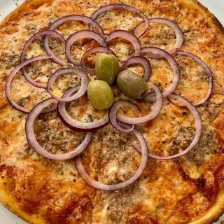 Pizza Al Tonno