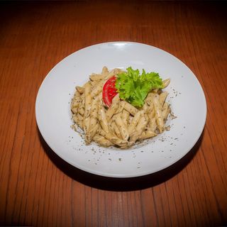Pasta piletina pesto