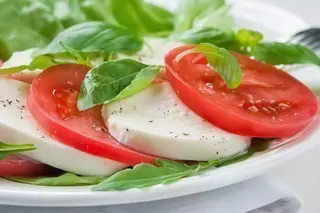 Caprese salata