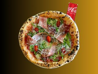 1x Pizza Terra di Sapori + Coca Cola 0,33l