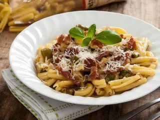 Penne sa pršutom