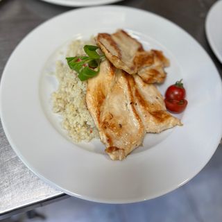 Pileći file na žaru