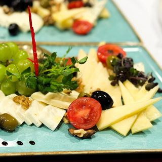 Selekcija domaćih i stranih sireva