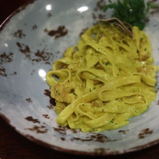 Pasta sa piletinom i pršutom