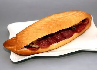 Sendvič sa sudžukom