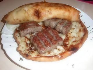 Ćevapi banjalučki u lepinji 200 gr