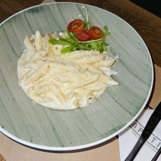 Penne tri vrste sira