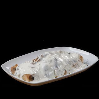 Pileći maslenjak u sosu od gljiva