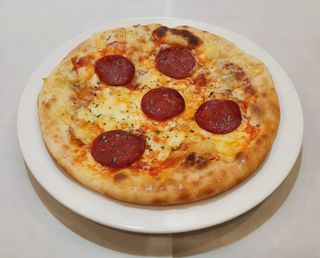 Pizza okrugla pikant