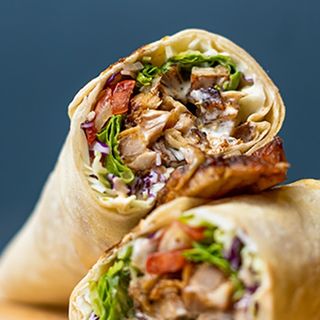 Srednji pileći doner tortilja