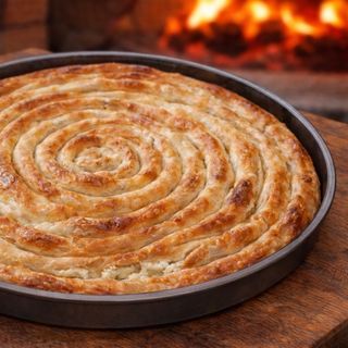 Pita sa pečurkama - cijela tepsija (4 komada)