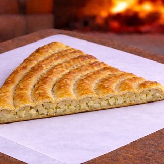 Pita Krompiruša - komad (1/4 tepsije)