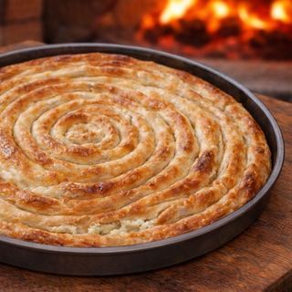 Pita Burek prebranac - cijela tepsija (4 komada)
