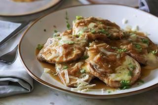 Svinjski medaljoni u umaku od luka 0,220 kg