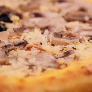Pizza Funghi srednja 30 cm