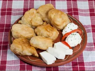 UŠTIPCI SA SIROM
