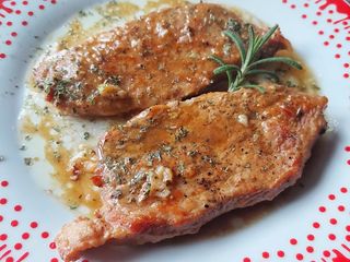 Teleći odrezak NATUR sa prilogom