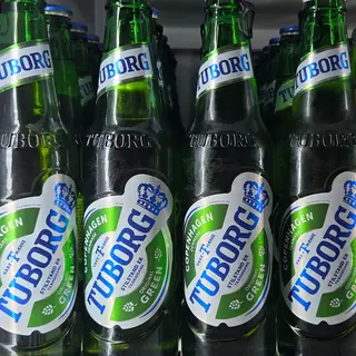 Pivo tuborg 0.33