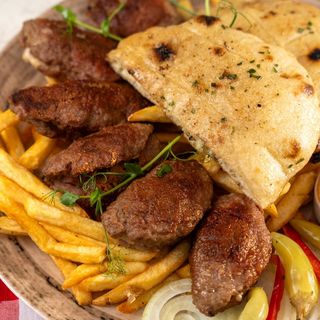 Leskovački uštipak sa prilogom