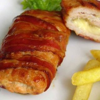 Punjena vješalica Stari most