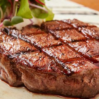 Teleći kotleti na žaru