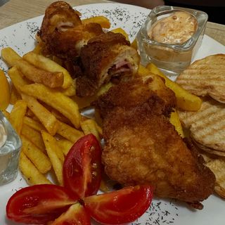 Rolovani pileći file na rođački način