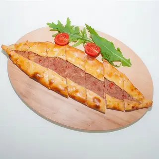 Pide s faširanim mesom