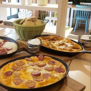 Kajgana sa šunkom i sirom