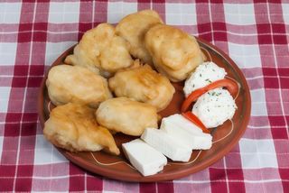 Uštipci sa kajmakom