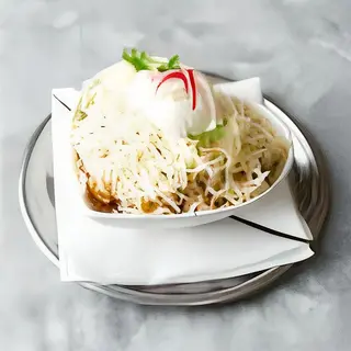 Zmaj pileća salata