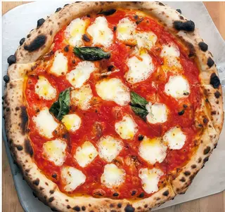 Pizza Mozzarella
