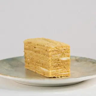 Medena torta 