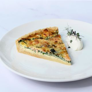 Quiche sa lososom