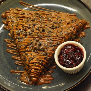 Čoko višnja palačinka