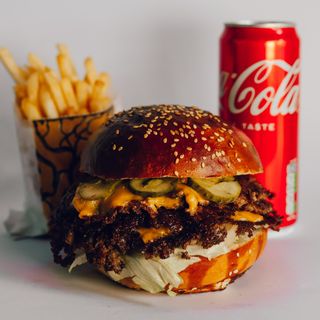 Triple Smash Burger Meni