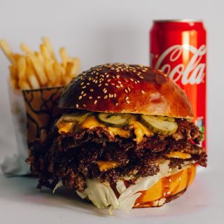 Double-Double Onyo Smash Burger Meni