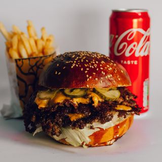 Triple Blue Cheese Burger Meni