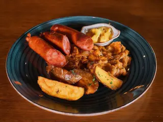 Pikant kobasica