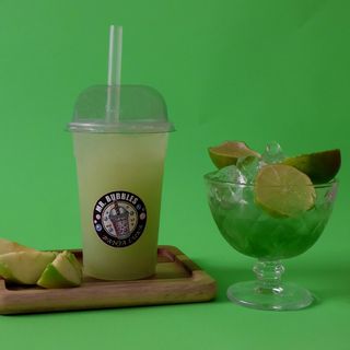 Green Punch Refresher XL