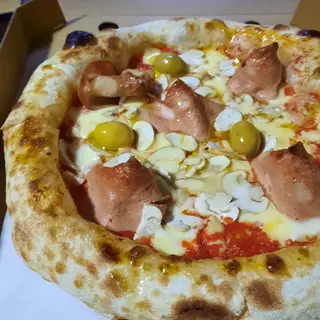 Pizza Capricciosa