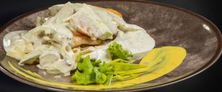 Piletina u pesto sosu