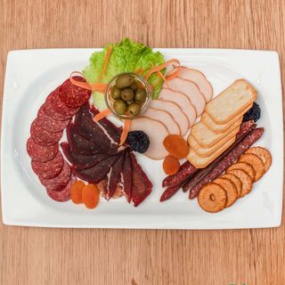 Selekcija suhomesnatih proizvoda