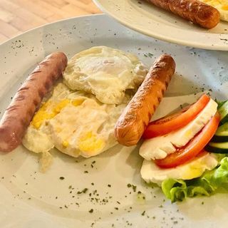 Pileća viršla sa jajima