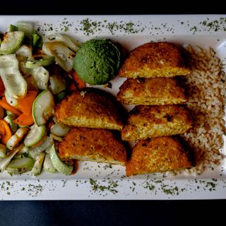 Falafel sa organskom rižom