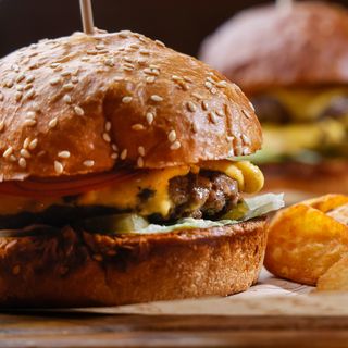 Chilly burger single