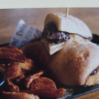 Ramstek sendvič na pivski način